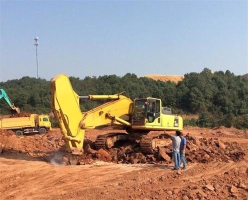 بيع مجموعة كاملة من 60-70 طنًا تقصير أذرع وأذرع الصخور للحفارات الثقيلة إلى كل مكان وبحالة جيدة.