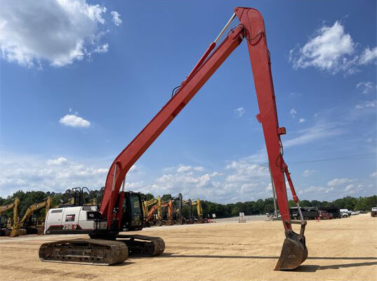 ذراع الرافعة الطويلة المخصصة ذات الذراع الممتد مناسبة للحفارة 20-22Ton EC210 CAT320 ZX220
